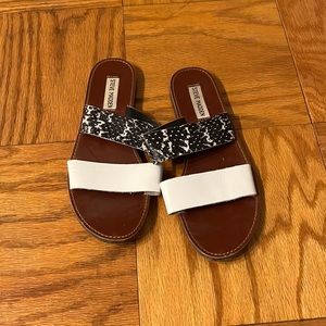 White and black Steve Madden flats!